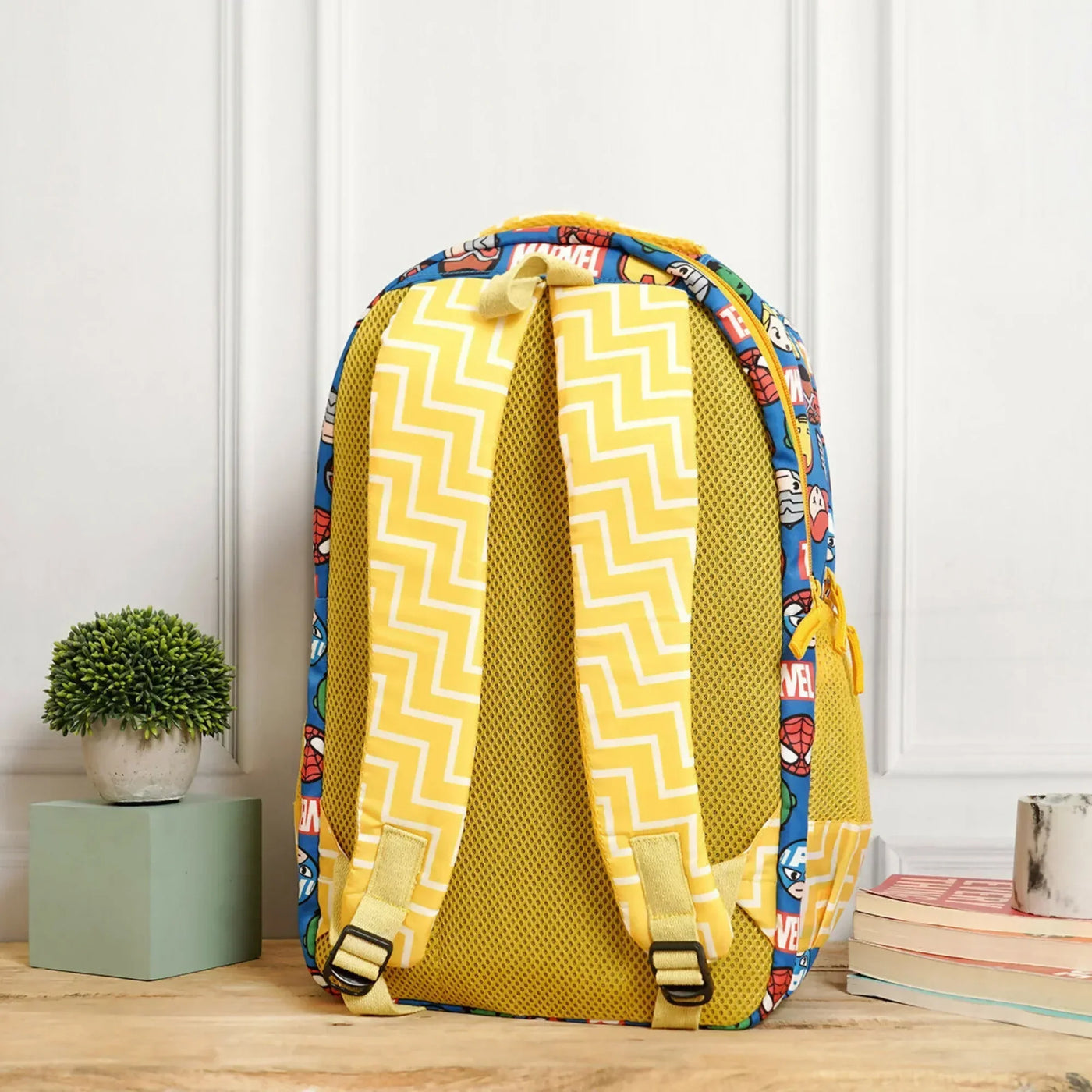 Your Gift Studio Marvel Print Kids Backpack, Tiffin, Fork, Spoon & Bottle Set Customised Hamper