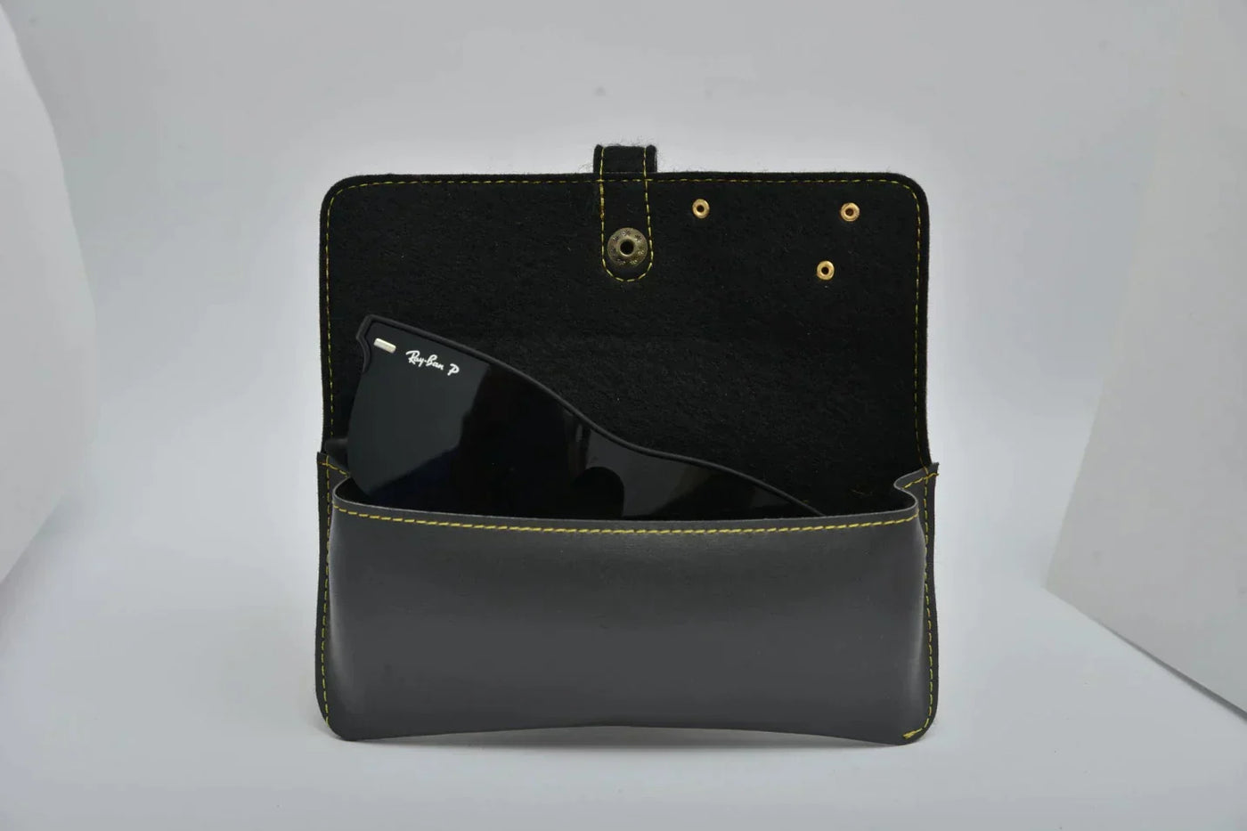 Personalized Women's Gift Combo with Bottle- Grey