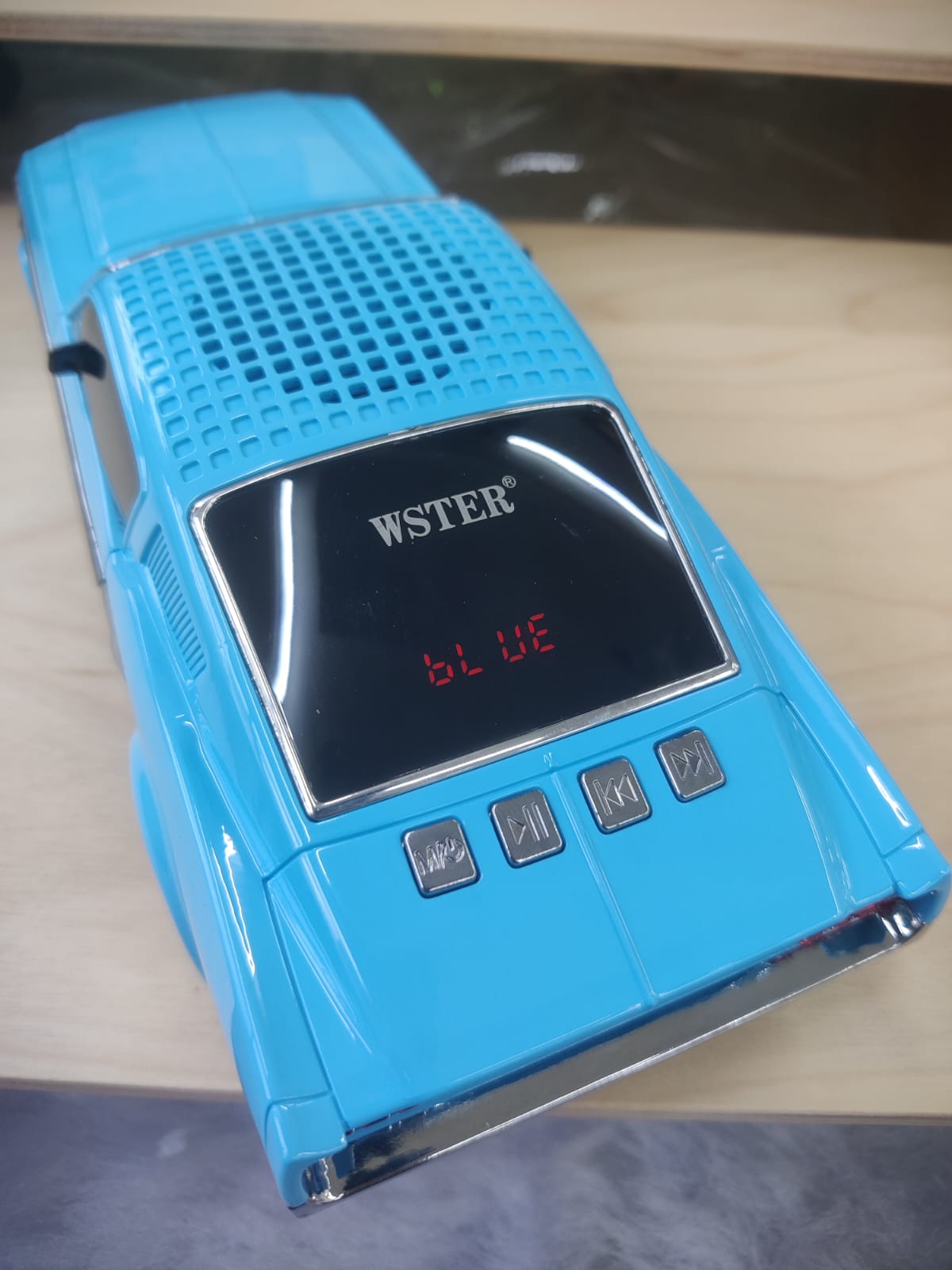 WS - 1967 Wireless Car Bluetooth Speaker With Working Headlights - Blue