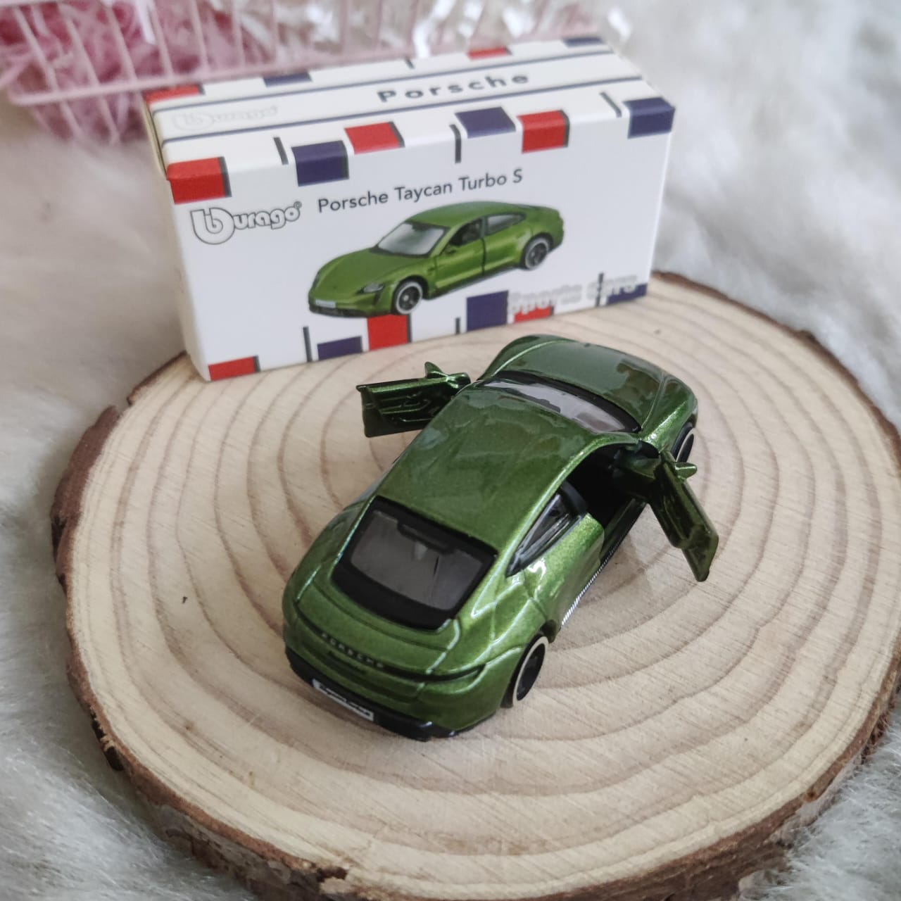 Official Bburago Porsche Taycan Turbo S - 1 : 64 Diecast Scale Model