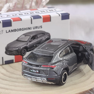 Official Bburago Lamborghini Urus - 1 : 64 Diecast Scale Model