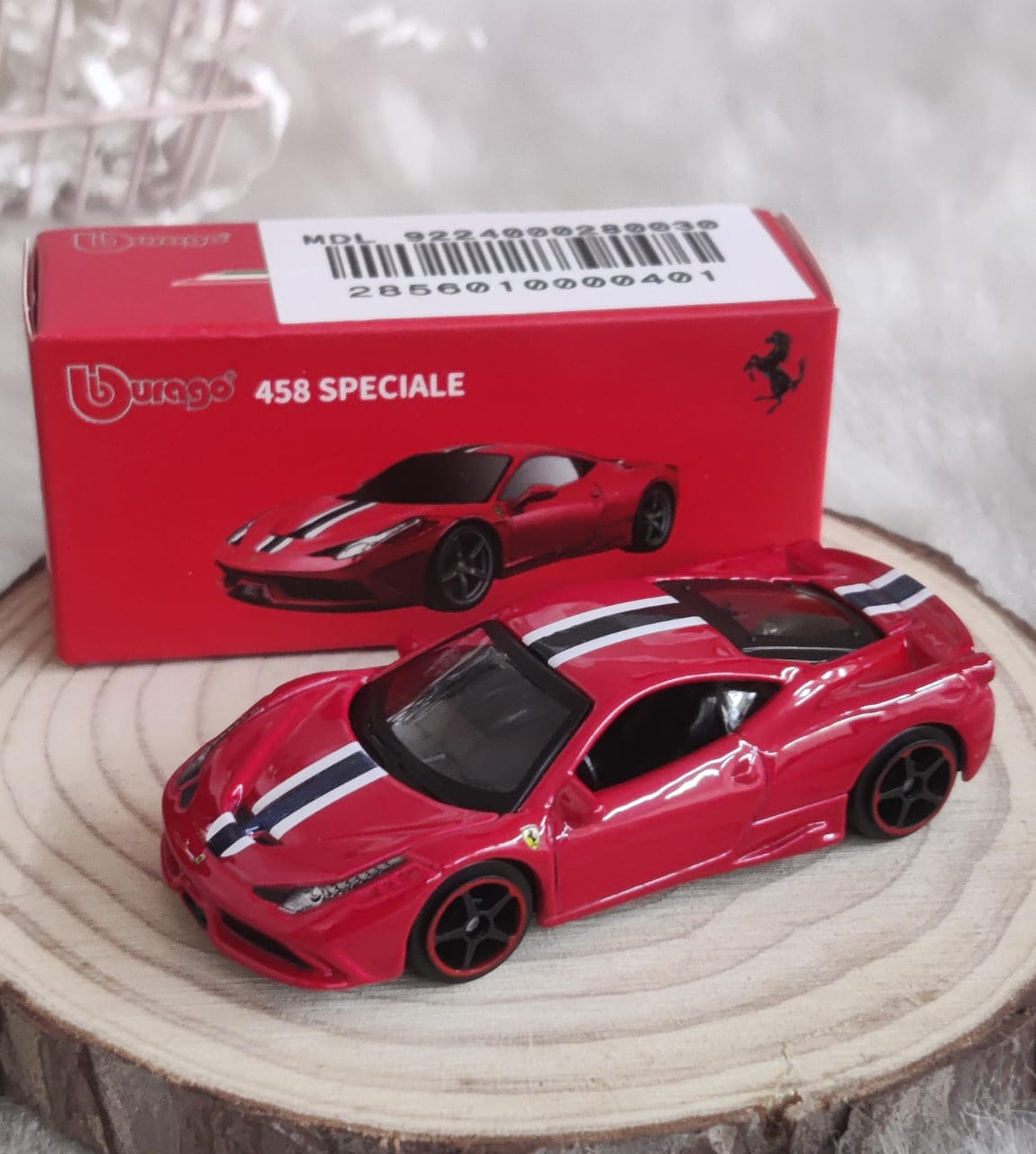Official Bburago 458 Speciale - 1 : 64 Diecast Scale Model