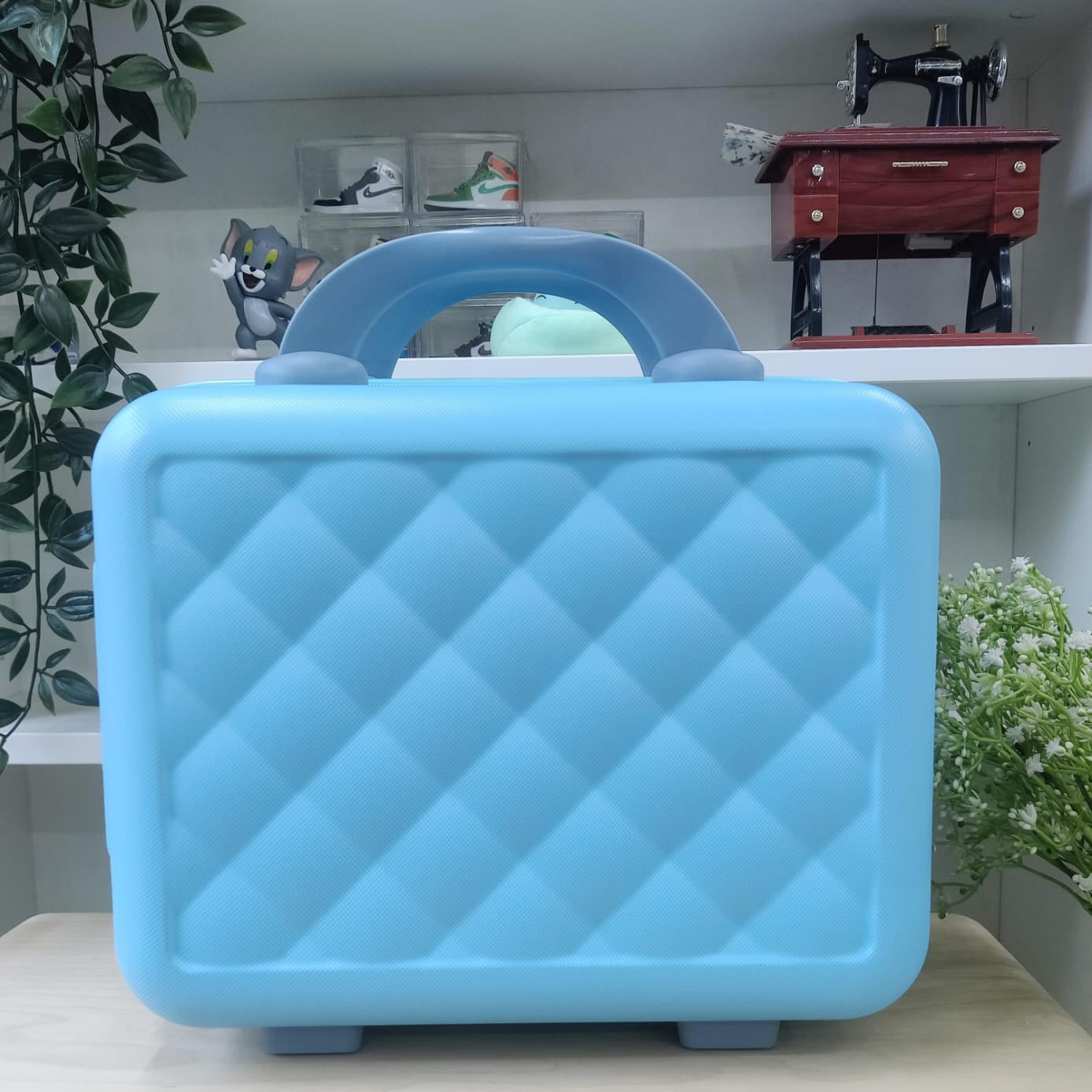 Vanity Bag / Gift Box Box  (Select From Drop Down)