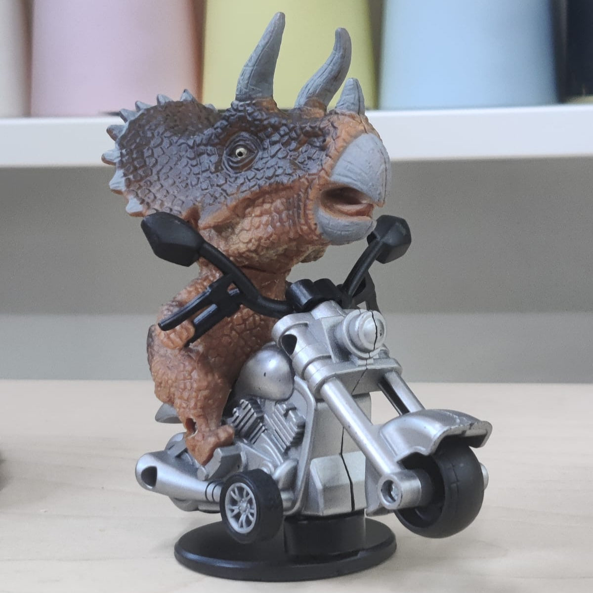 Rotating Dinosaur Car Ornament for Dashboard and Desktop